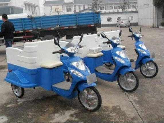 電動(dòng)環(huán)衛(wèi)車